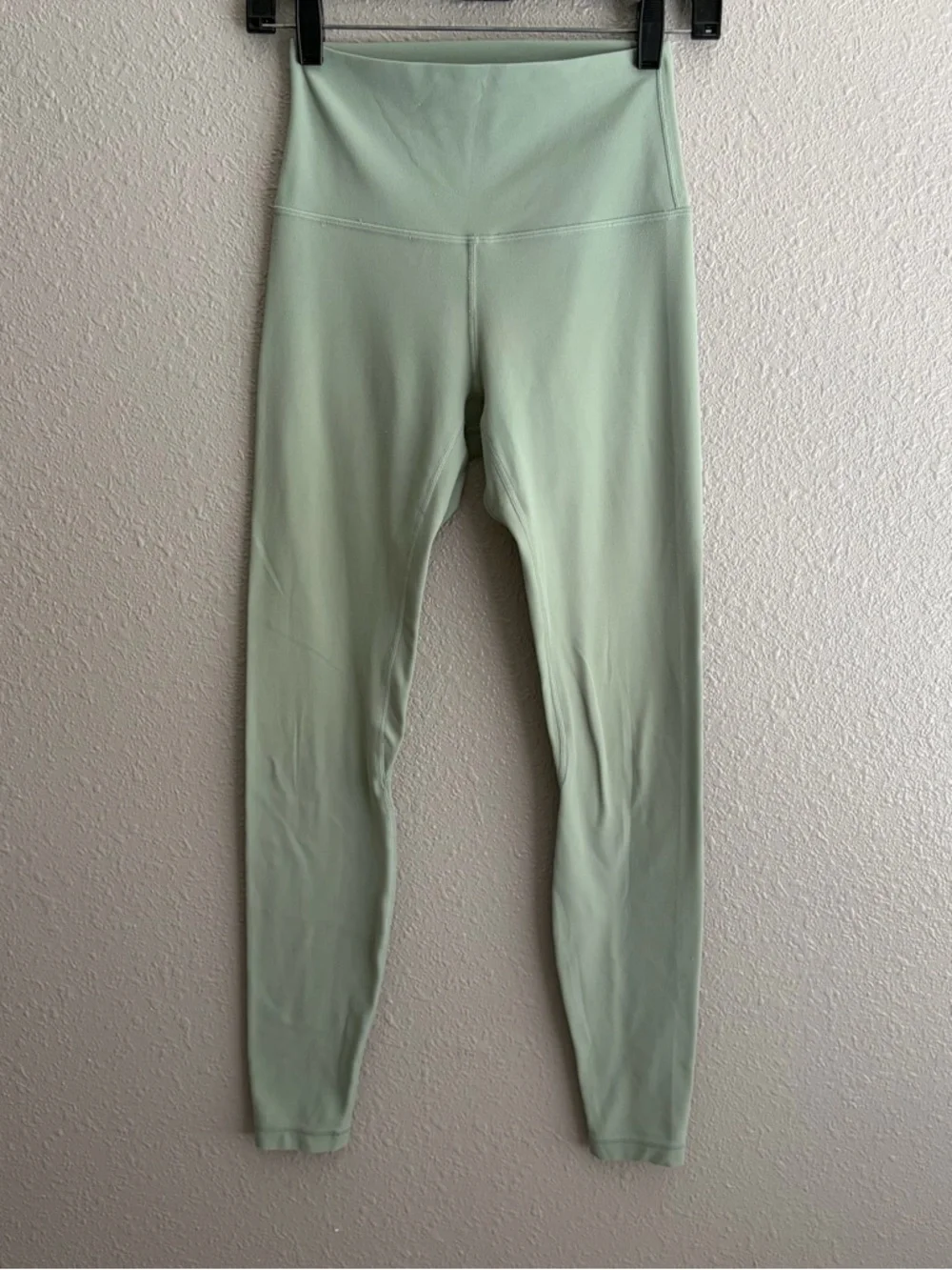 Lululemon Light Sage Green Align Leggings Pant 28